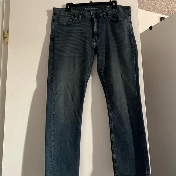 Calvin Klein Jeans - Picture 1 of 5